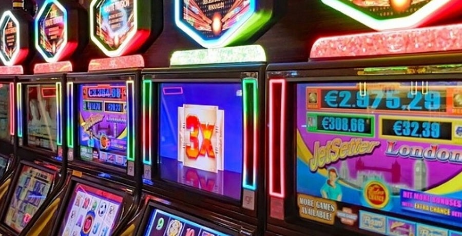 How to Play Slot Machines Online Casino